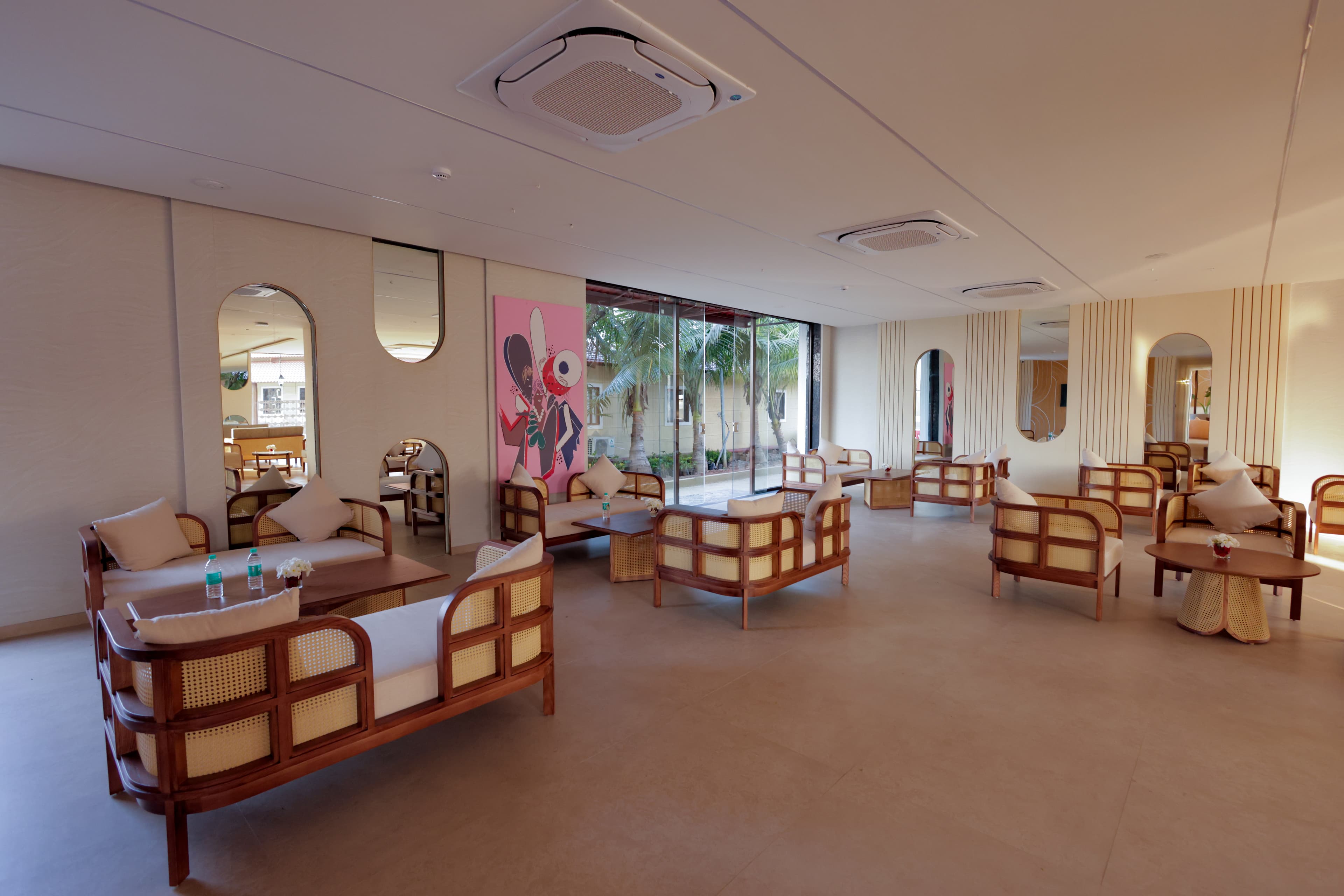 The Vivid – Social Room